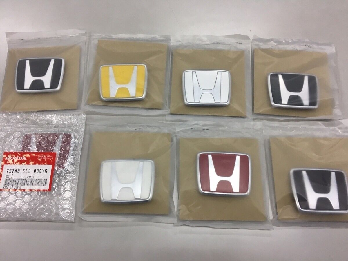 GENUINE HONDA White Pearl  Front Emblem & Nut ACURA NSX NA1 NA2 NH545P Neutron