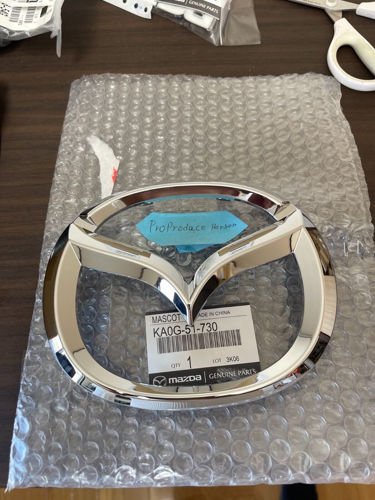 Genuine MAZDA OEM 16-19 CX-5 CX-9 CHROME FRONT GRILLE EMBLEM 2016 2017 2018 2019