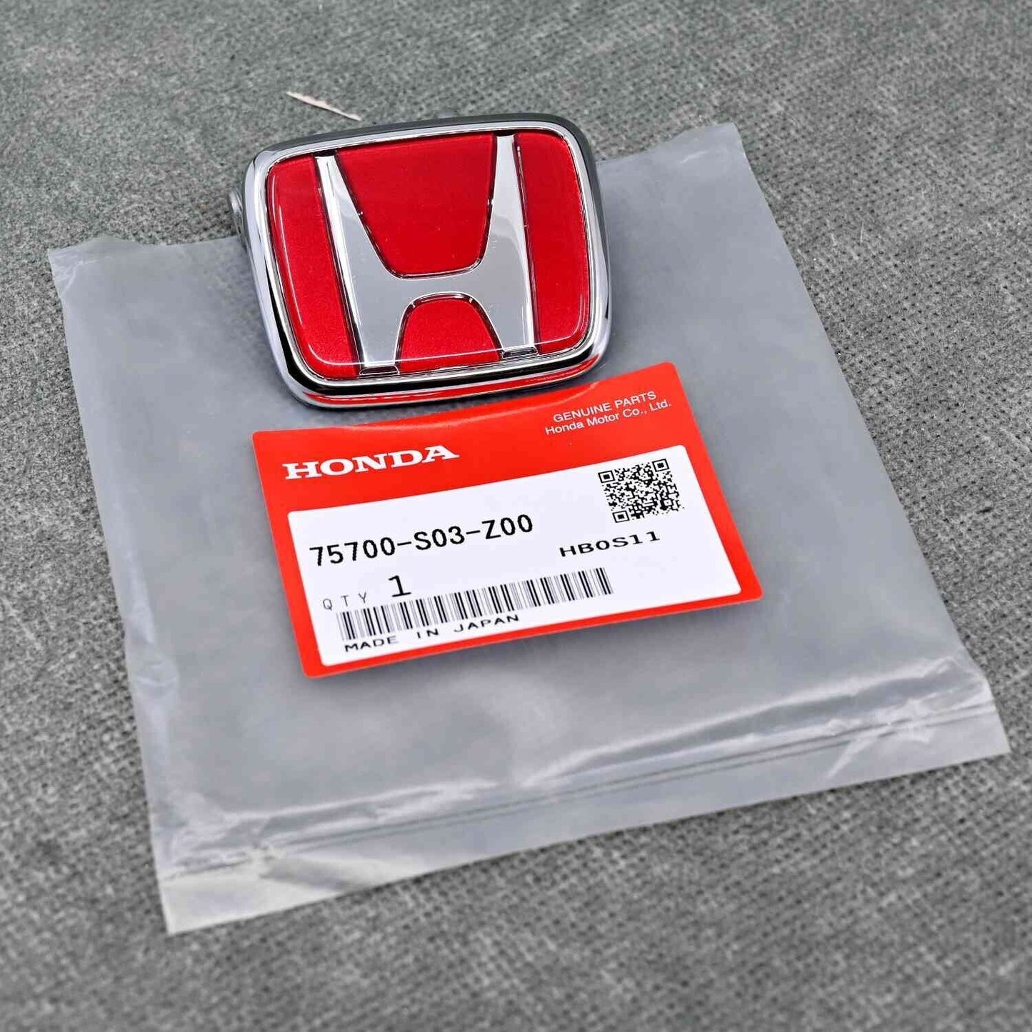 GENUINE HONDA EMBLEM RED BADGE FRONT 96-00 CIVIC EK9 TYPE R 75700-S03-Z00