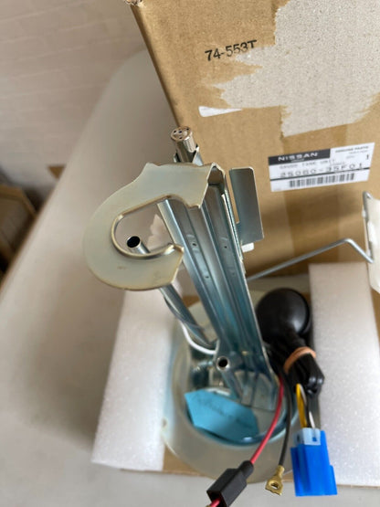 NISSAN GENUINE Fuel Tank Unit Bracket Level Sensor  180SX 200S S13 SILVIA SR20DE