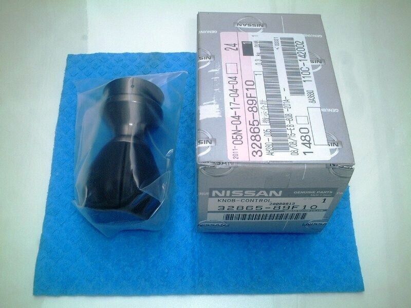 Genuine NISSAN OEM SILVIA S15 Shift Knob 6-Speed Black Leather 32865-89F10