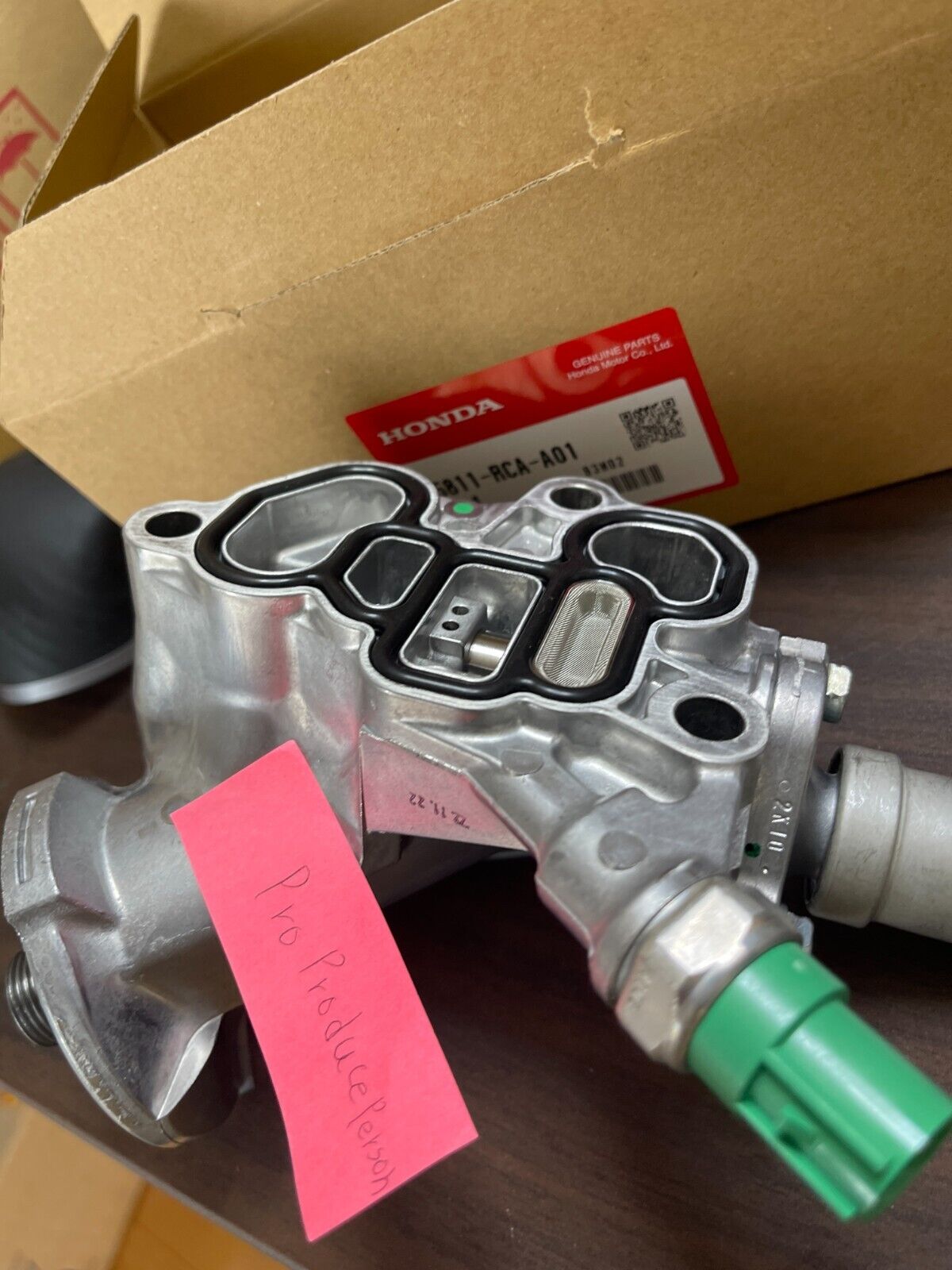 Honda Genuine Acura Spool Valve Assembly 15811-RCA-A01 ACCORD PILOT RODGELINE