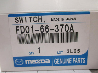 MAZDA RX-7 FD3S 93-95 Genuine FD01-66-370A Passenger's Side Power Window Switch