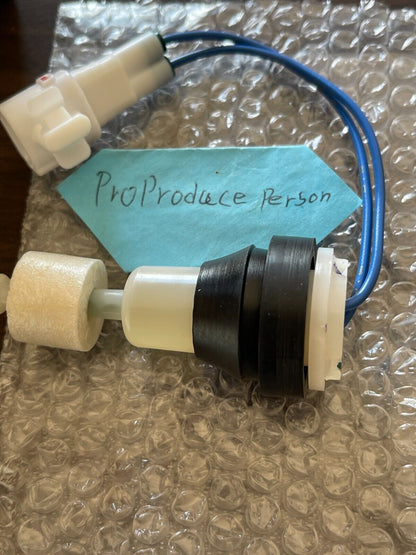 Genuine TOYOTA 95-00 Lexus LS400 Washer Level Warning Switch Assy 85397-50090